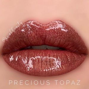 Precious Topaz LipSense